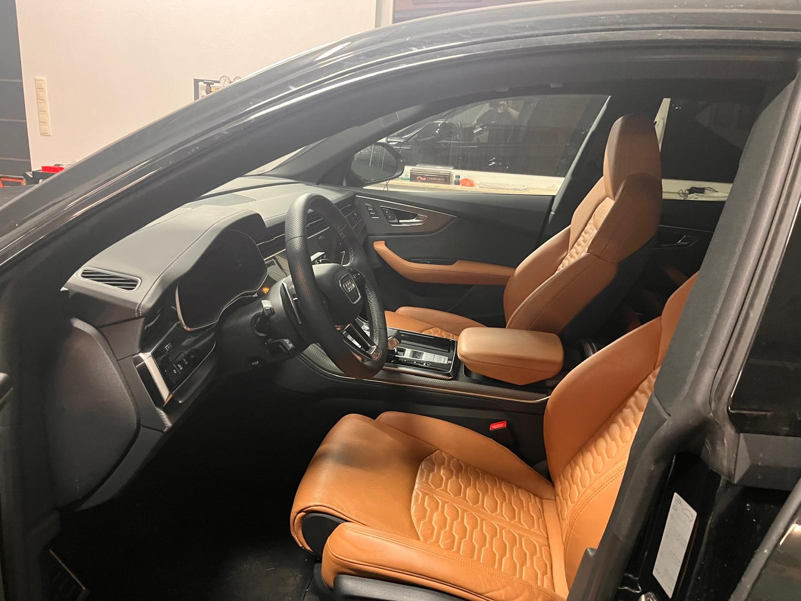 WhatsApp Image 2024-11-10 at 20.32.47 (3)