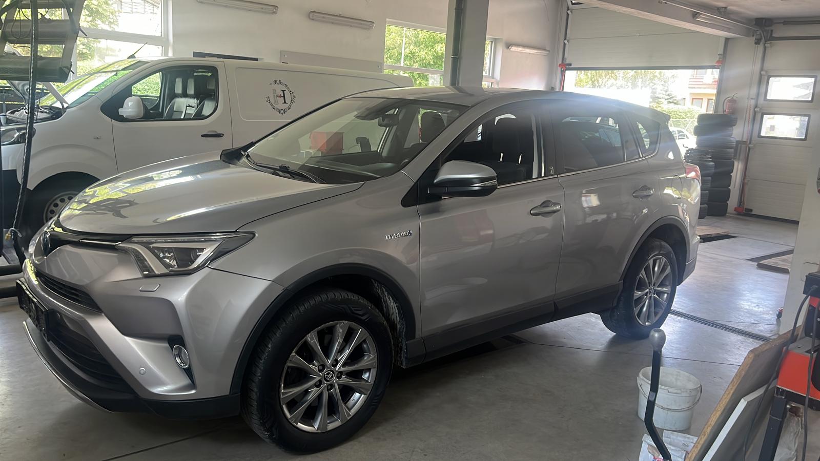 WhatsApp Image 2024-11-10 at 20.32.48 (4)