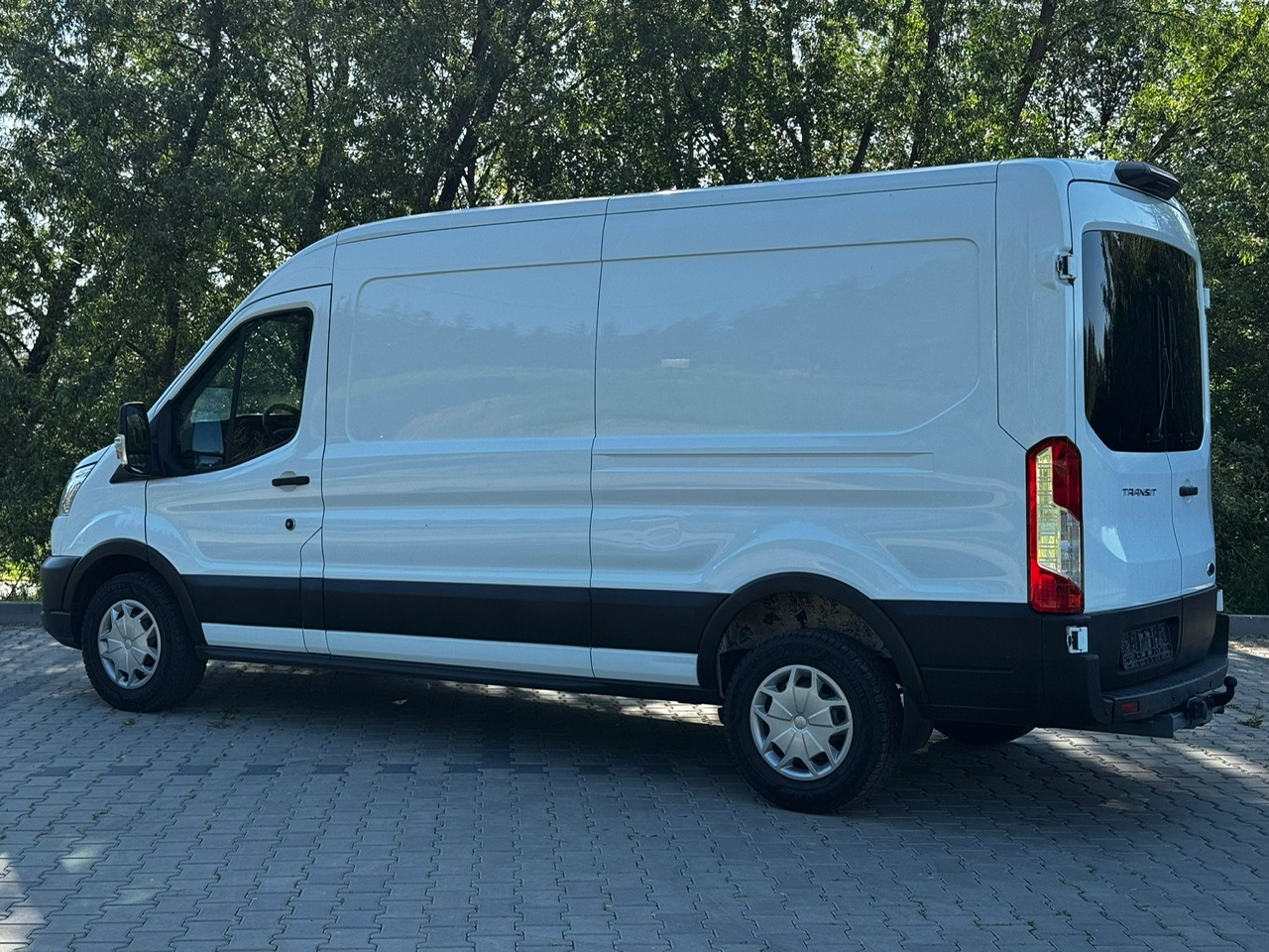 bafe823a-8155-40d2-a00b-de317715eb10